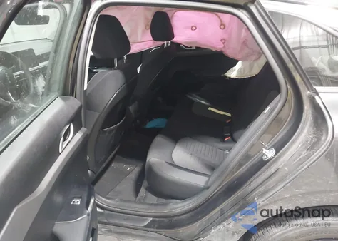 2025 Kia K5 Lxs z USA, uszkodzony, nr VIN KNAG24J78S5294973